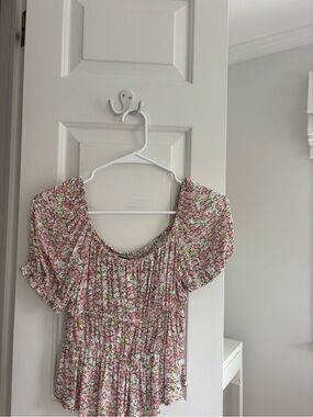 SCOOP Pink Floral Puff Sleeve Smocked Top